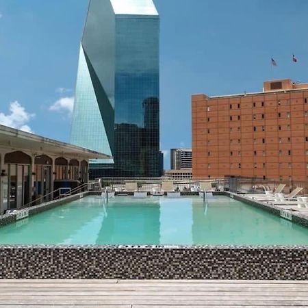 Downtown Dallas Cozysuites With Roof Pool, Gym #1 מראה חיצוני תמונה
